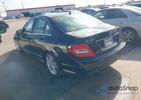 2013 Mercedes-Benz C 250 Luxury/Sport from USA, damaged, VIN WDDGF4HB7DR276127